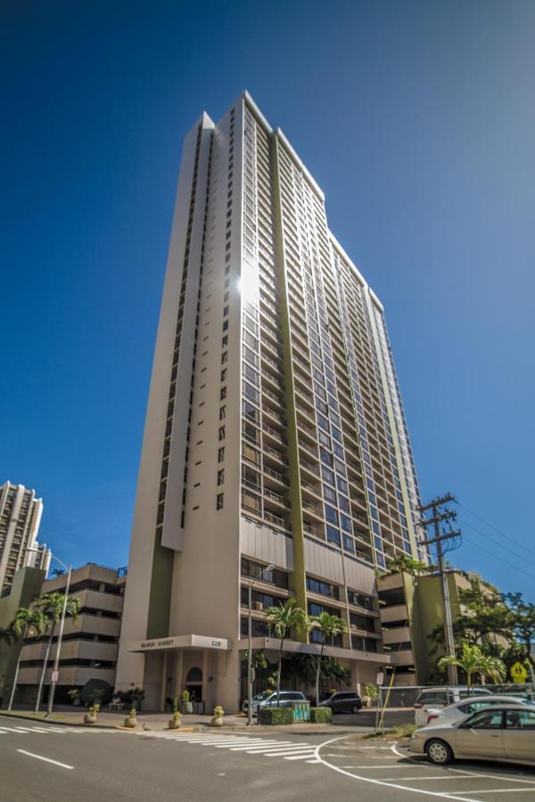 Great Diamond Head Views, 2Br Condo With Free Parking! Гонолулу Екстер'єр фото